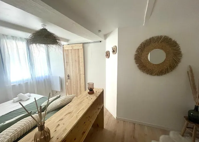 Apartamento Le Petit Piscénois, Historic Center *